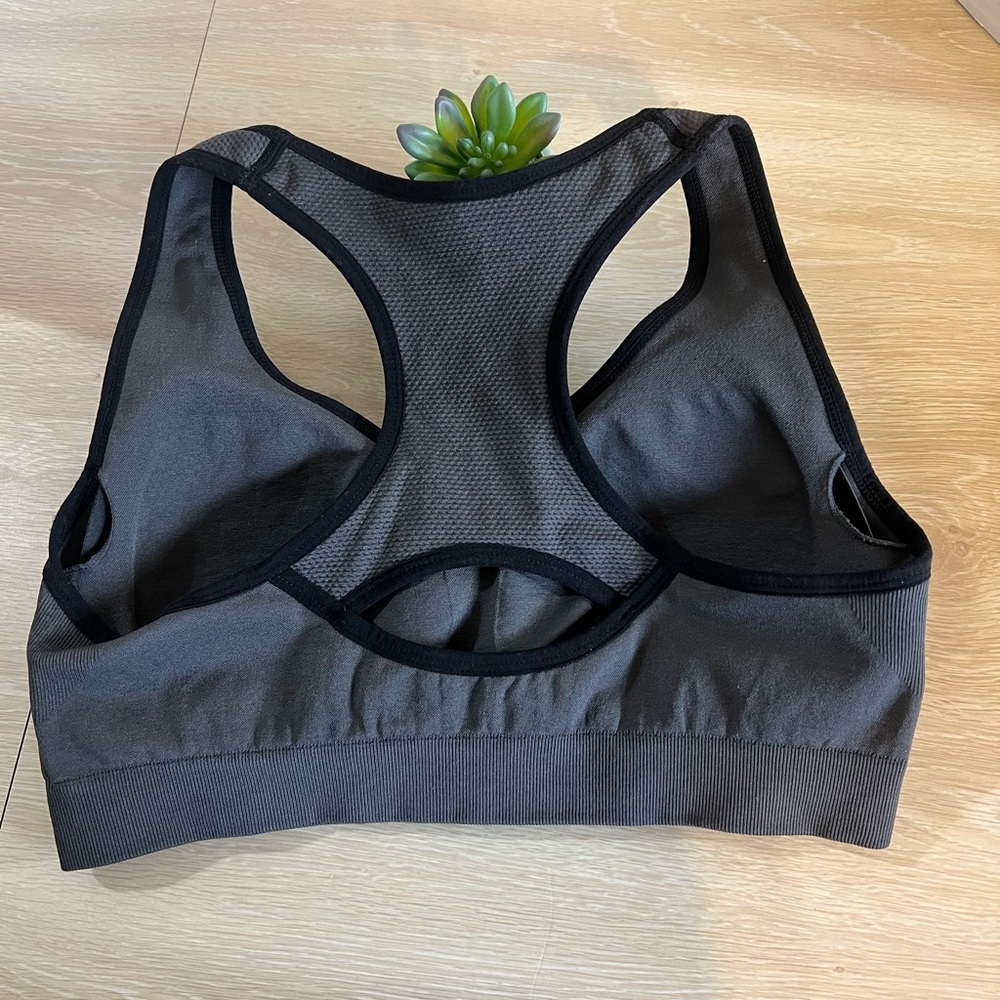 MIRITY Sport Bra - Picture 2 of 4